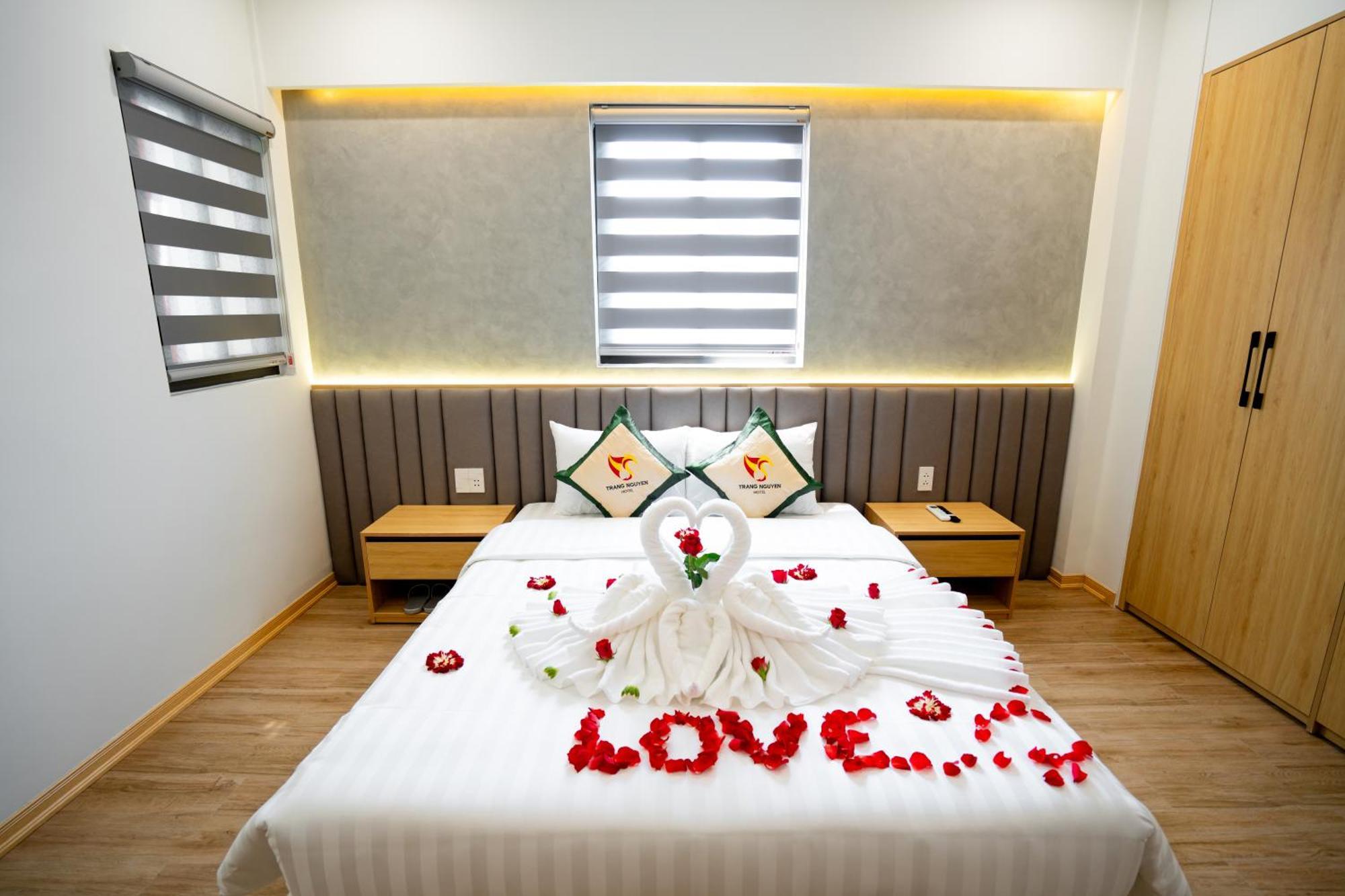Trang Nguyen Hue Hotel Buitenkant foto